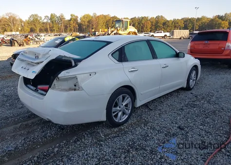 2014 Nissan Altima 2.5 Sv из США, поврежденный, VIN 1N4AL3AP8EC323815